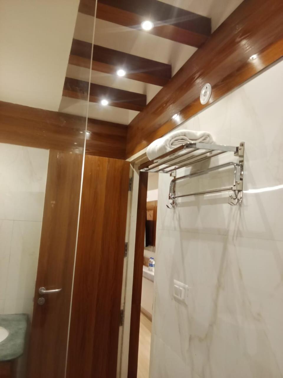 Hotel Maple Tree - Near Ekana Cricket Stadium - 러크나우 외부 사진